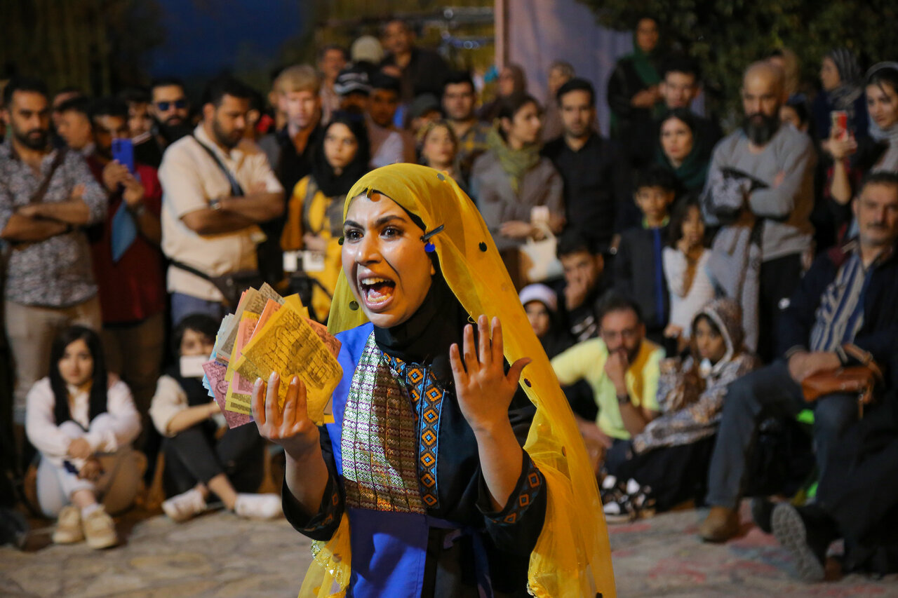 شانزدهمین جشنواره بینالمللی تئاتر خیابانی مریوان شانزدهمین جشنواره بینالمللی تئاتر خیابانی مریوان