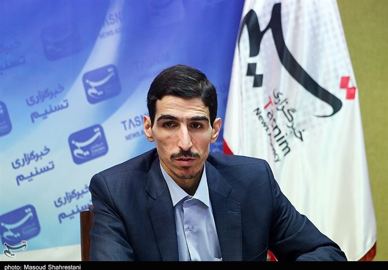 شریعتی: در ستاد وزارت نفت در سال ۱۴۰۰ حقوق ۹۳ میلیون تومانی پرداخت شده است