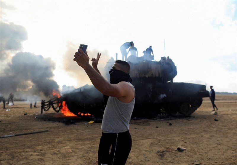 عملیات طوفان الاقصی برای دشمنان کوبنده و غافلگیرانه بود