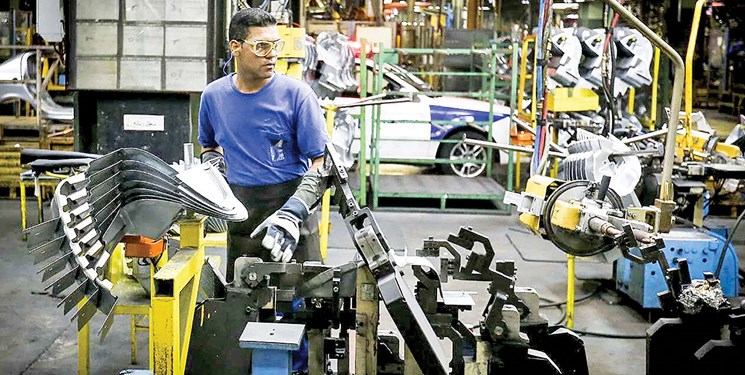 فارس من| پرداخت دستمزد و مزایای پرسنل پارسخودرو طبق مصوبه شورای عالی کار