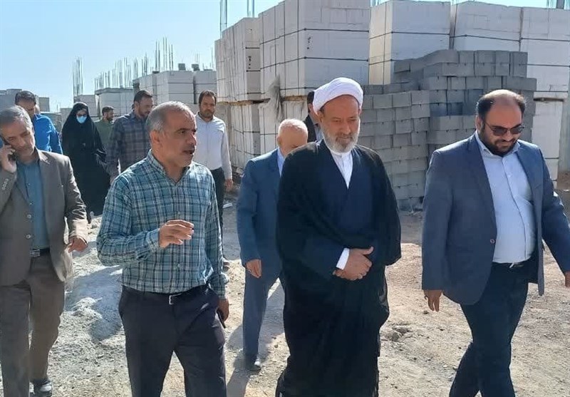 فراز و نشیبهای پروژه مسکن کریمان در اردستان/ نبود کارگر کار ساخت را به تعویق انداخت