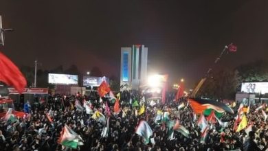 قیام سومین شب مردم مشهد در محکومیت جنایات اسرائیل/ در میدان فلسطین برای فلسطین + فیلم