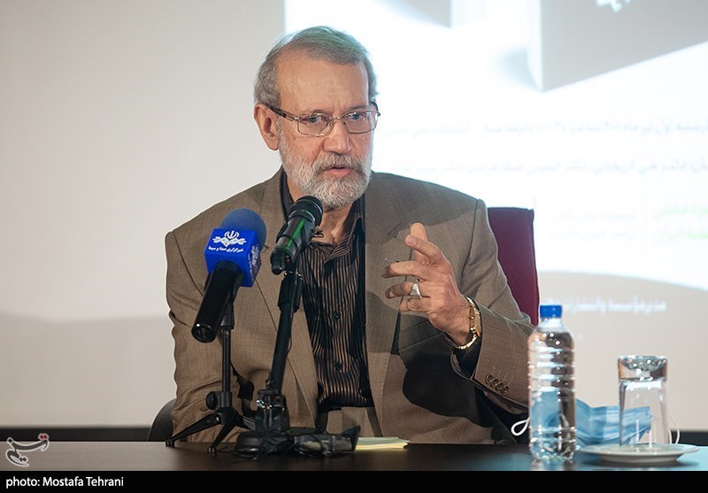 لاریجانی: تشبیه حماس به داعش توسط رئیس جمهور آمریکا از نفهمی یک رجل سیاسی است/ ایران کمک هایش به فلسطین را پنهان نمی کند