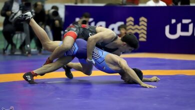 ماجرای ۲ ستون در سالن کشتی کارگران شهدای خرم آباد چه بود؟ + فیلم