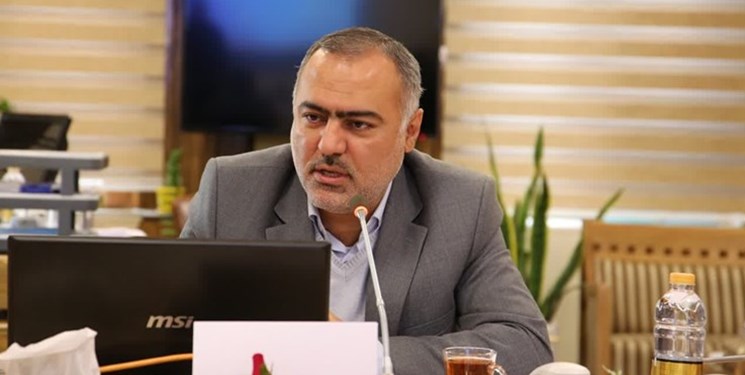 مخالفت استانداری با توسعه صنعت اصفهان با آب دریای عمان