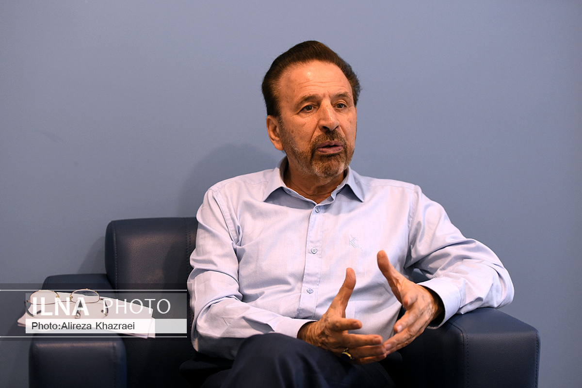 مردم صندوق رای را بهتر از خیابان میپسندند/ رفراندوم برای حجاب و اسلام نیست/ برخی وقتی اعضای دولت قبل یا روحانی را میبینند، حلالیت میطلبند