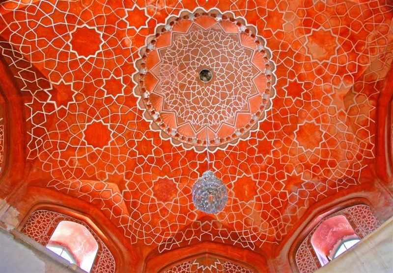 مرمت و مستندسازی تزئینات مزار قطب الدین حیدر در تربت حیدریه