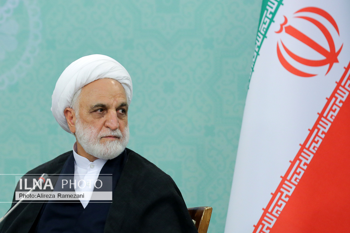 هرچه سریعتر وسایل نقلیهای که از ۱۰ تا ۱۹ سال در پارکینگهای در توقیف به سر میبرند تعیین تکلیف شوند