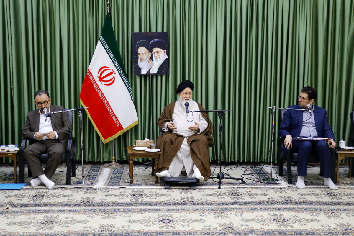 همه فعالیتهای هنری را با هویت زیارتی مشهد تطبیق دهید