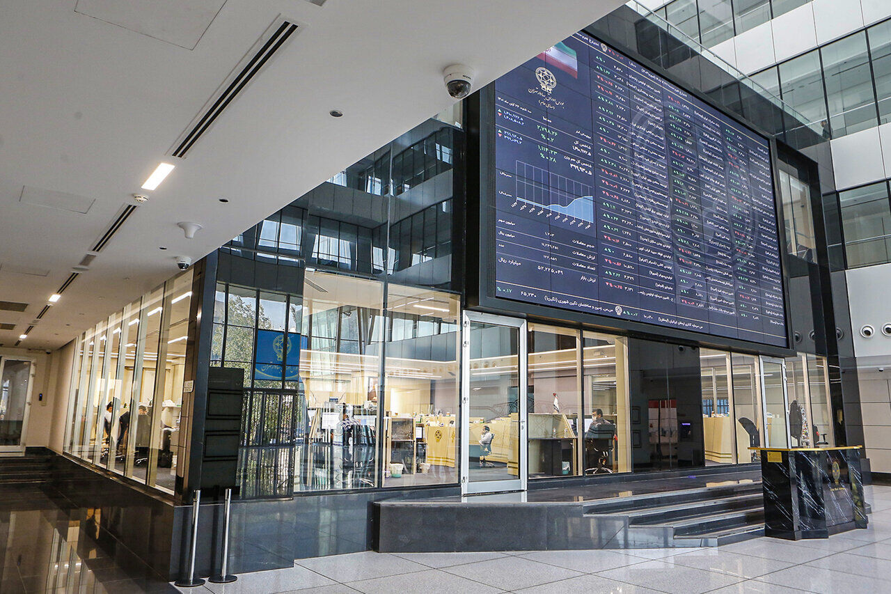 همچنان در به همان پاشنه میچرخد/ سطح ۲ میلیون واحدی از دست میرود؟