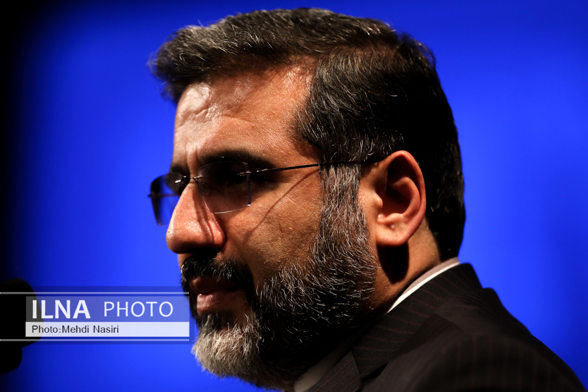 واکنش وزیر فرهنگ و ارشاد به ممنوعالفعالیت شدن بازیگران زن به دلیل کشف حجاب