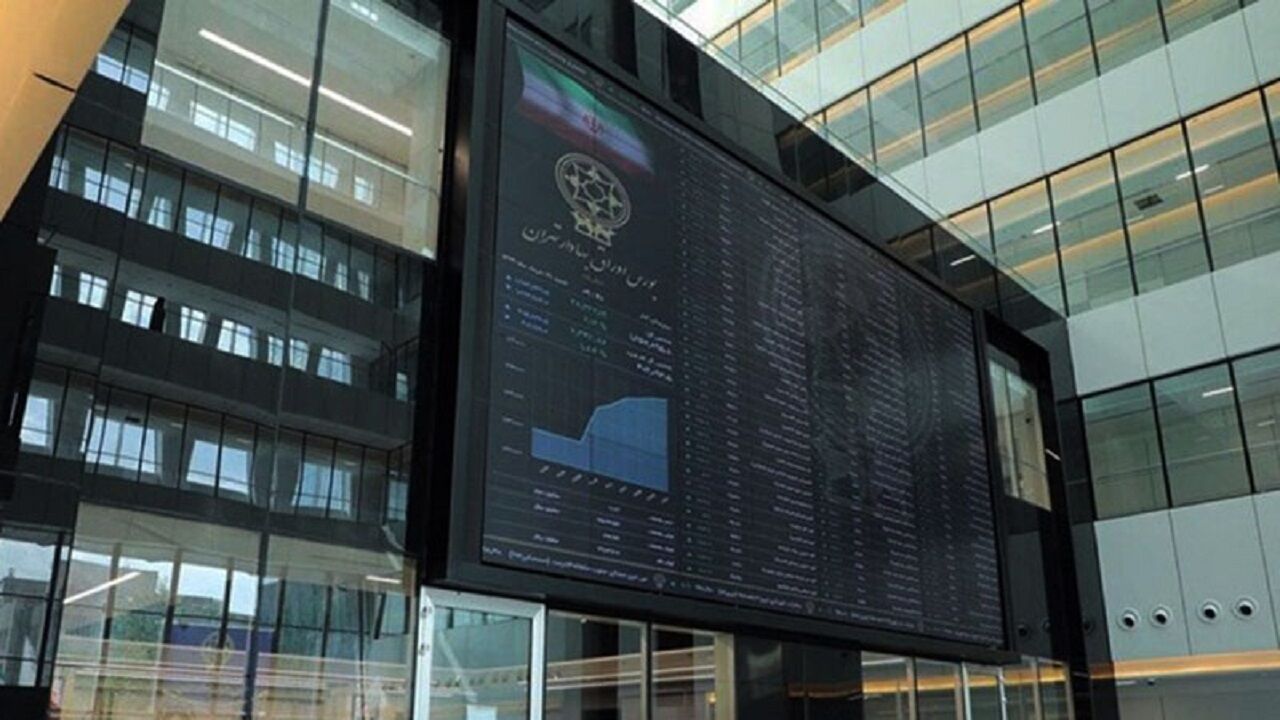 وسینا به مجمع میرود / مجامع هفته دوم آبانماه