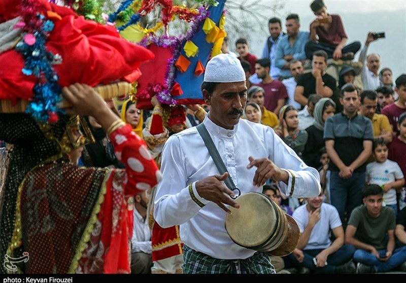 وقتی استرس جشنواره تئاتر فجر به مریوان رسید/ گزارش خبرنگار تسنیم را ببینید + فیلم