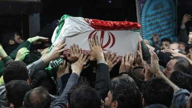 پیکر شهید مدافع حرم پس از ۷ سال انتظار به آغوش خانوادهاش بازگشت