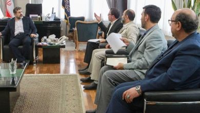 کار پروژه متوقفشده کتابخانه مرکزی زنجان به وزیر ارشاد کشید