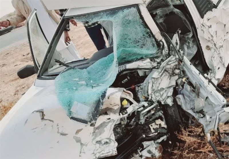 ۴ فوتی و مصدوم در برخورد پراید وانت با پژوپارس + تصاویر
