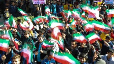 آمادگی دانشآموزان کردستانی برای حضور در راهپیمایی ۱۳ آبان