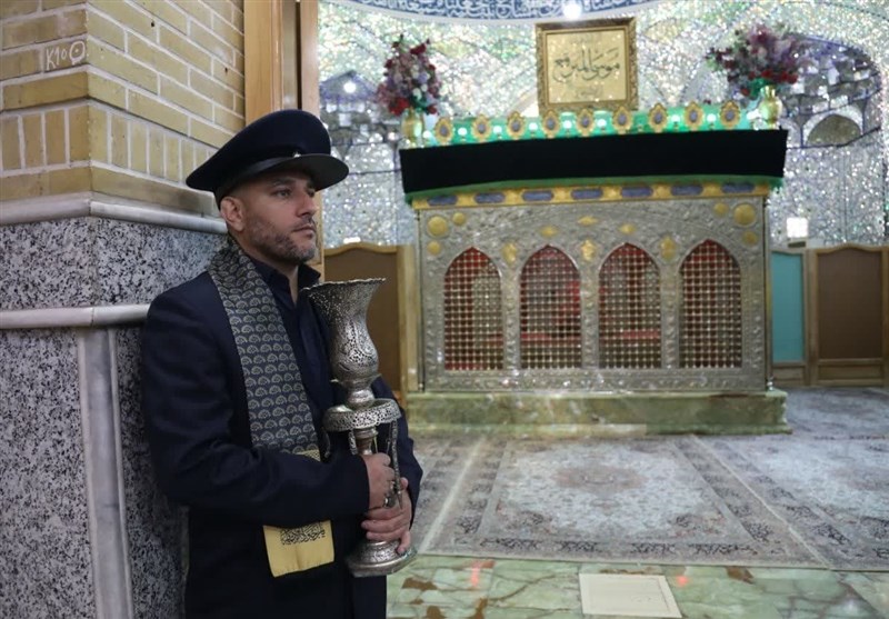 آیتالله اعرافی: امامزادگان پیشینه و تاریخچه ما هستند