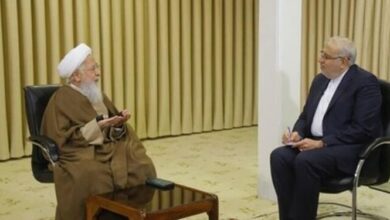 آیتالله جوادی آملی: خام فروشی سرمایههای ملی خیانت به کشور است