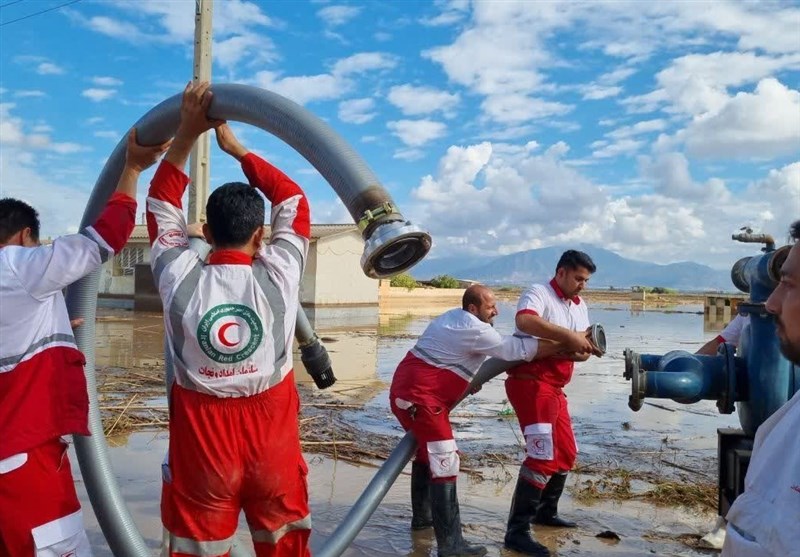 ادامه امدادرسانی به مناطق سیلزده گلستان؛ جسد دومین قربانی سیل پیدا شد+تصاویر