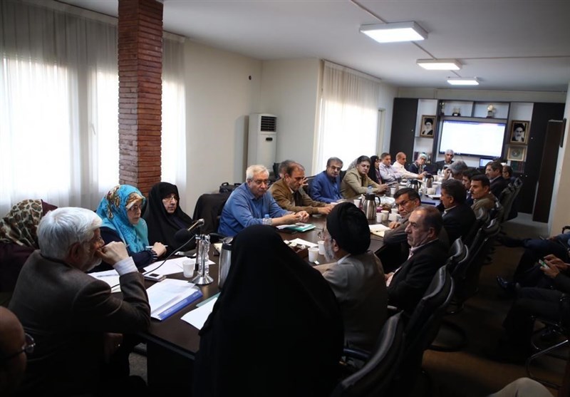 اصلاحطلبان و بازیهای دو سر باخت در انتخابات/ سیاست قدیمی «هم این و هم آن» و نتیجهی همیشگی «نه این و نه آن»