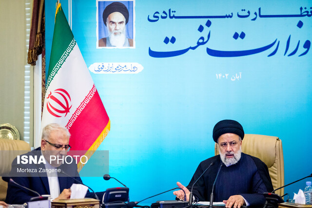 افزایش تولید و صادرات نفت بهرغم تحریمها و تهدیدها برگ زرینی در کارنامه دو ساله دولت است