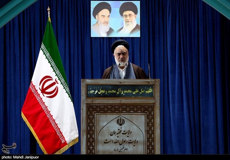 امام جمعه موقت اصفهان: بر رعایت امنیت، رقابت و سلامت در انتخابات توجه کنیم