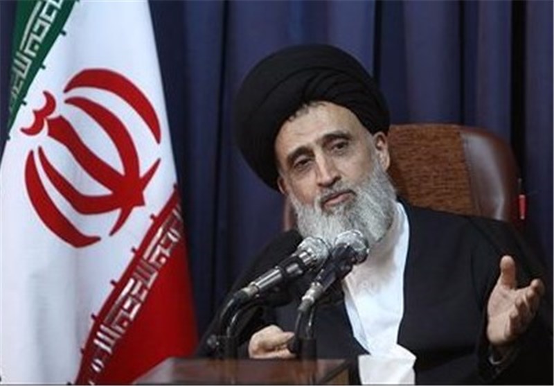 امام جمعه موقت یزد: فلسطین مهمترین مسئله امروز جهان اسلام است