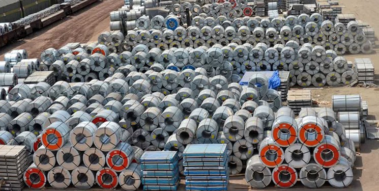 انباشت 8 میلیارد دلار فولاد در انبار کارخانهها