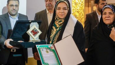 اهدای مدال طلای جهانی طلایهدار رشته تیراندازی به موزه آستان قدس رضوی+ تصاویر