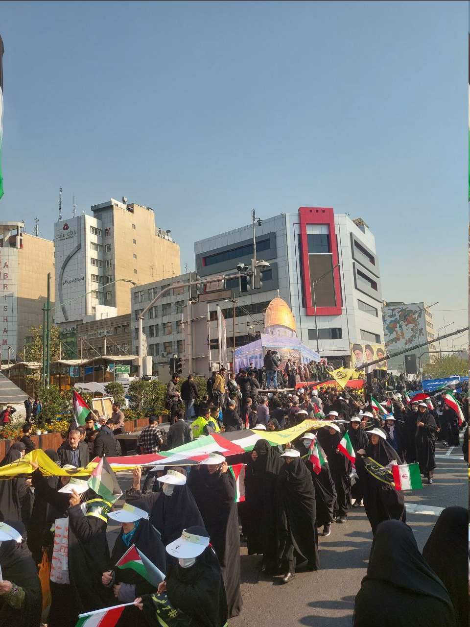 برگزاری رزمایش «الی بیتالمقدس» در تهران+ حاشیهها