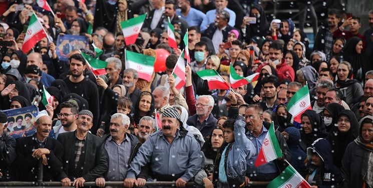 بژی کردستان| از افتتاح پروژههای دههها بر زمینمانده فرودگاه و راهآهن تا پایان جیرهبندی آب در بانه