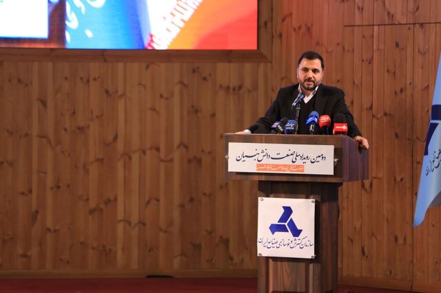 تا پایان دولت فیبرنوری به همه شهرها میرسد