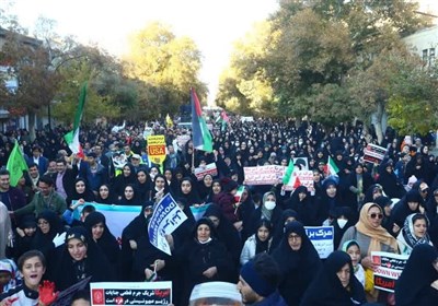 تجمع همدانیها در محکومیت جنایات “آمریکا و اسرائیل” + فیلم