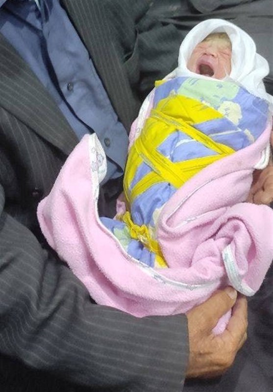 تولد نوزاد در قطار محلی درود-اندیمشک