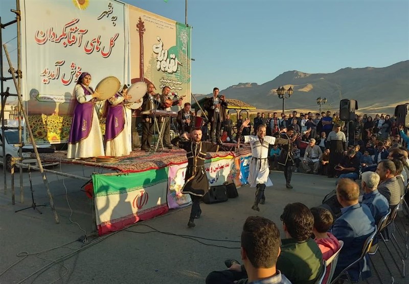 جشنواره ملی موسیقی خیابانی اقوام ایرانی + فیلم