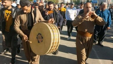 جشنوارهای با طعم موسیقی اقوام ایرانی در کامیاران/صدای ساز و دهل بهصدا درآمد