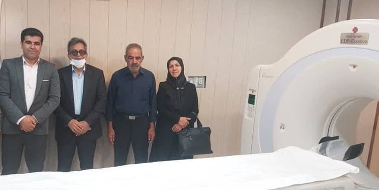 دستهایی که کمک میکنند مقدستر از لبهای دعاگو هستند