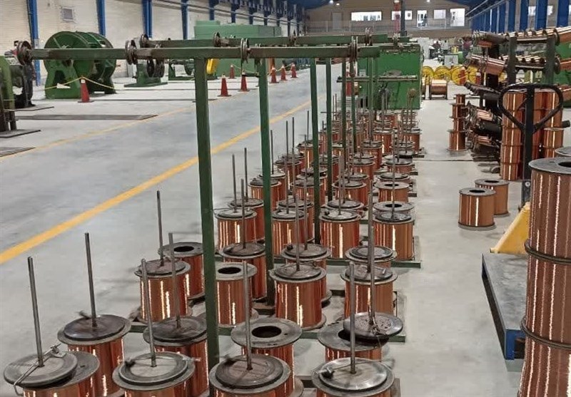 دومین تولیدکننده کابل کامپوزیت جهان از تعطیلی نجات یافت/ جلوگیری از بیکاری ۳۲۷ نفر