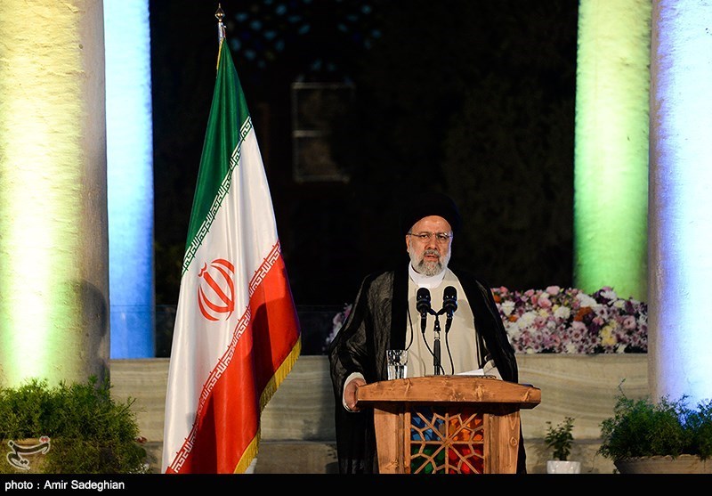 رئیس جمهور: در دولت بر تکمیل طرحهای نیمهتمام متمرکز شده ایم/ چرا یک پروژه ۴ ساله باید ۱۴ سال طول بکشد؟