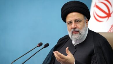 رئیسجمهور: اهالی فرهنگ و هنر دیدهبانهای تیزبین مرزهای فرهنگی کشور هستند