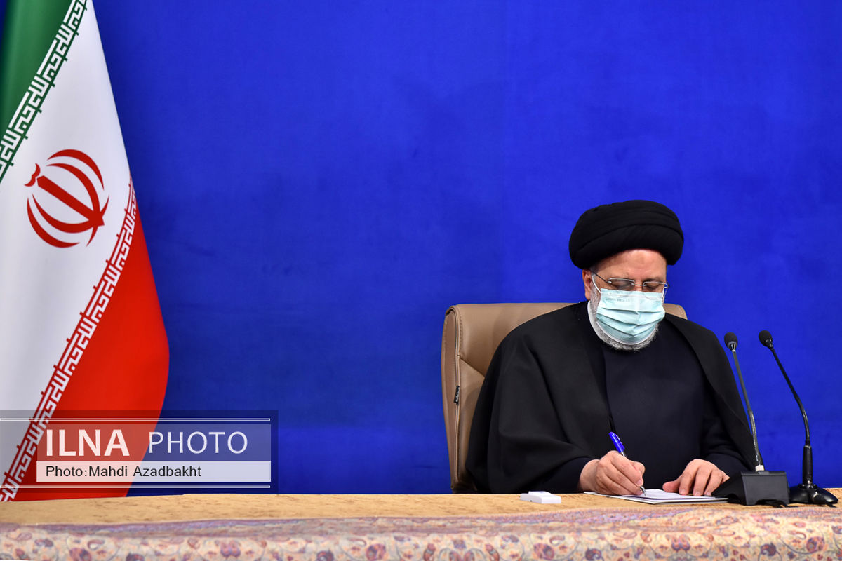 رئیسجمهور در پیامی درگذشت همسر آیتالله محفوظی را تسلیت گفت