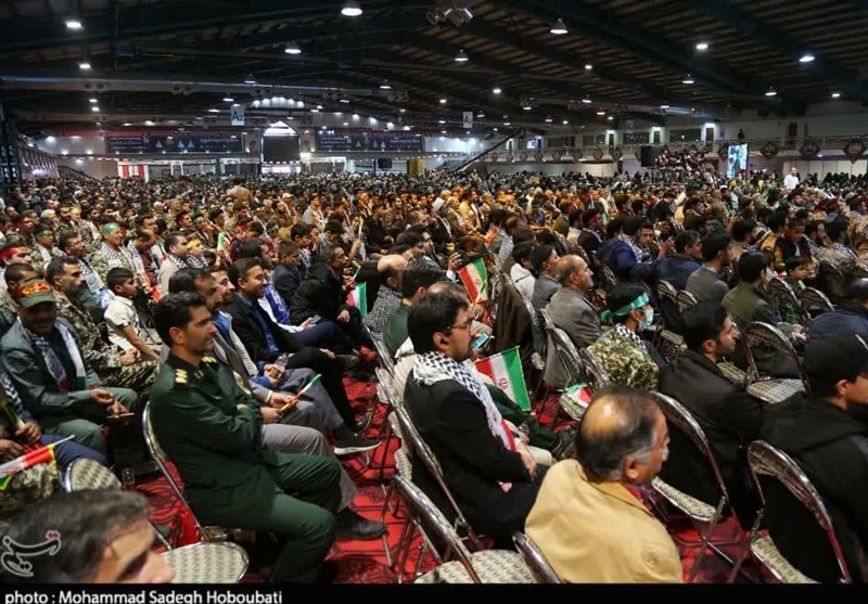 رزمایش بزرگ شکوه اقتدار بسیج در استان یزد/ تجدید بیعت بسیجیان با آرمانهای امام و شهدا + تصاویر