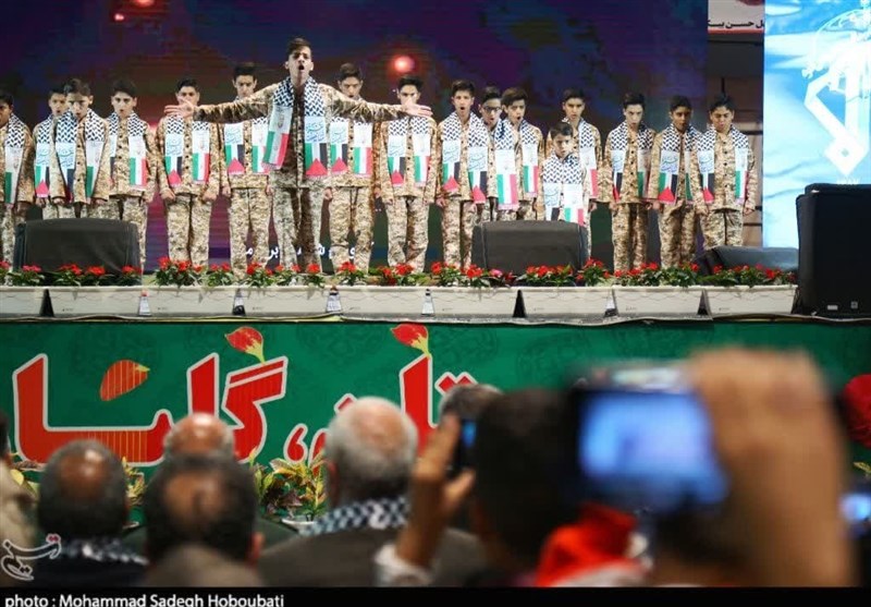 رزمایش بزرگ شکوه اقتدار بسیج در استان یزد/ تجدید بیعت بسیجیان با آرمانهای امام و شهدا + تصاویر