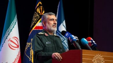 سردار حاجیزاده: آمریکا در یک شب سه مرحله با ایران مکاتبه و تمنا داشت/ ما در اوج قدرت هستیم