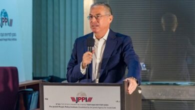 سفیر تل آویو در واشنگتن: مردم عادی را نمیزنیم