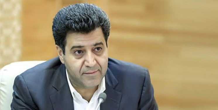 سلاحورزی با برکناری خود کنار آمد