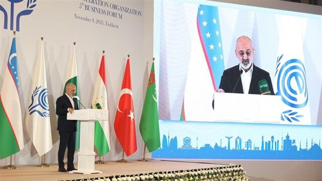 ضرورت توجه کشورهای عضو اکو به تجارت درون گروهی