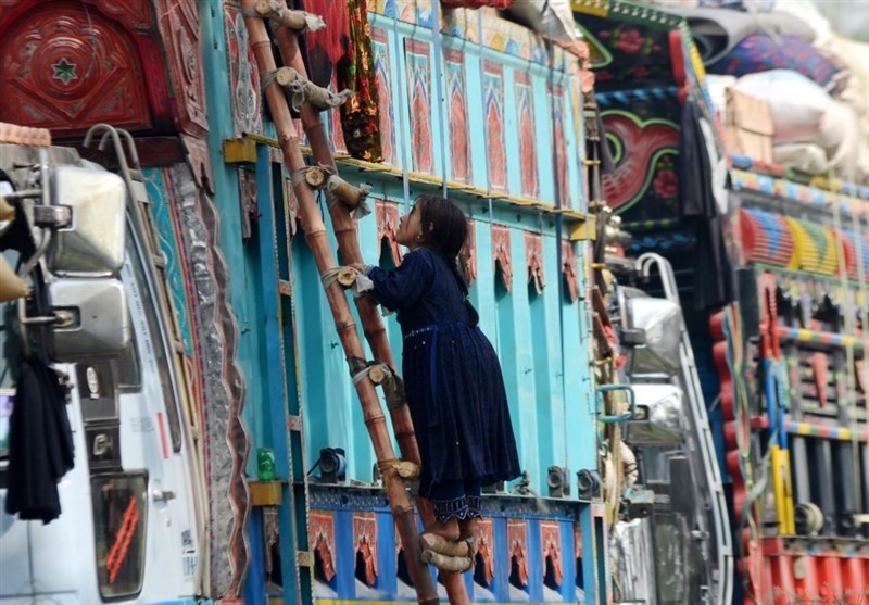 عفو بینالملل: پاکستان بازداشت و اخراج پناهجویان افغان را متوقف کند