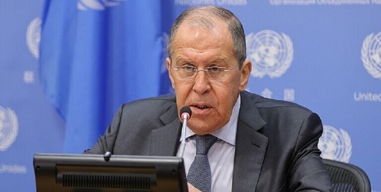 لاوروف: حکم بازداشت فرانسه علیه اسد، مظهر خشکاندیشی قضائی است
